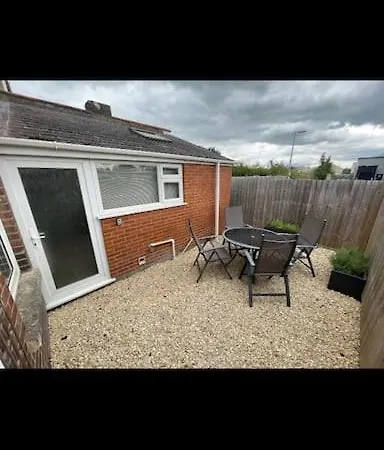 Villa Whole House In Wiltshire Chippenham  Esterno foto